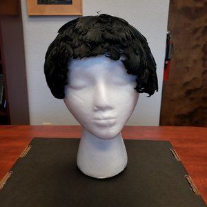 Delicate Antique 1950's Black Feathers Hat